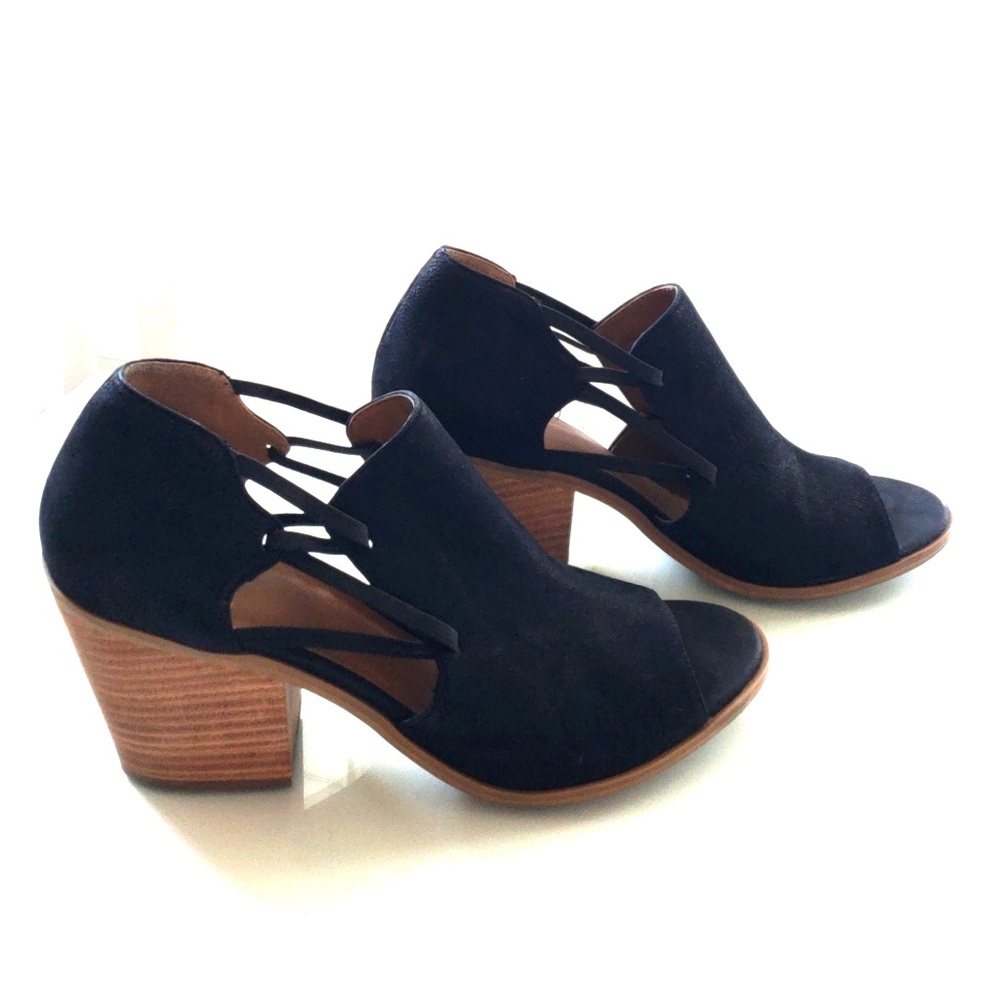 Pierson Leather Cut-Out Open Toe Bootie